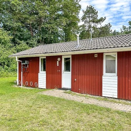 Semesterbostad Schatzkiste - Dorf 08