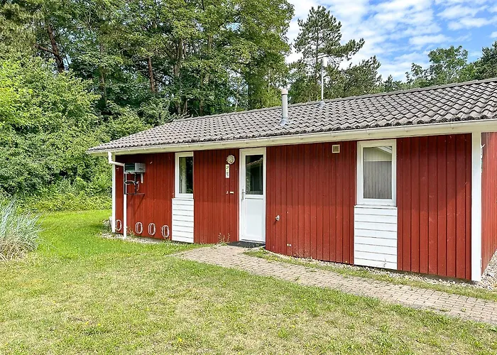 Semesterbostad Schatzkiste - Dorf 08